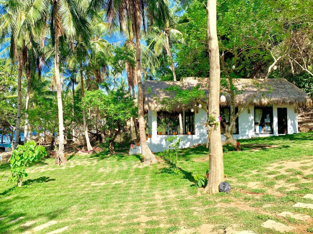 Moon Beach Villas El Nido Esterno foto