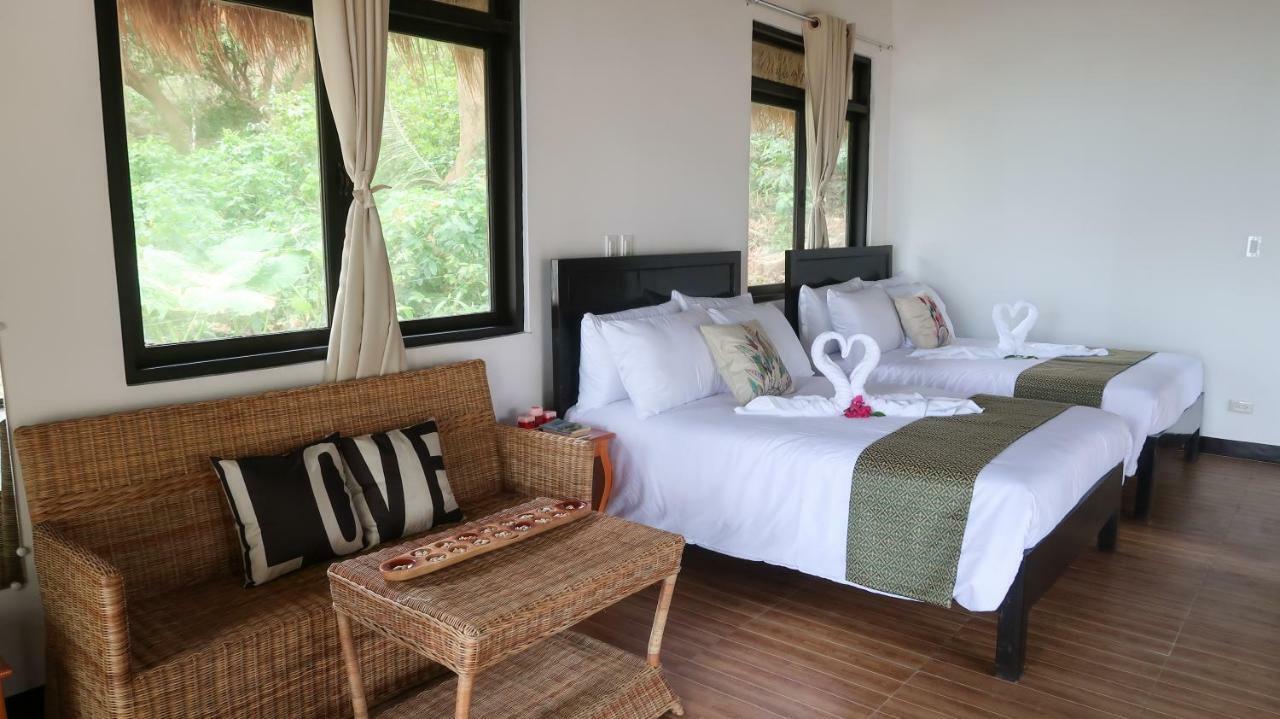 Moon Beach Villas El Nido Esterno foto